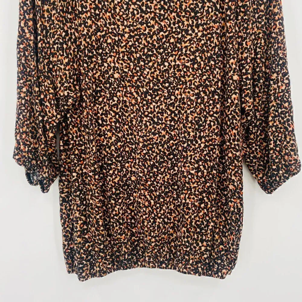 LOFT Size Small Tan & Black Cheetah Print 3/4 Sleeve Jersey Knit Blouse Top